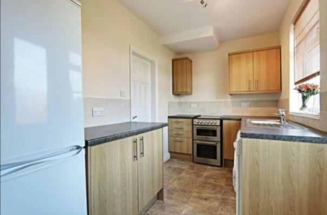 Entire Residential Property With Parking Kingston upon Hull Exterior foto
